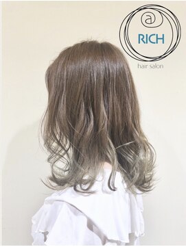 アットリッチ(@RICH) アッシュグラデーション