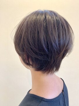 ピアリ(Peri) 大人可愛いショートボブ