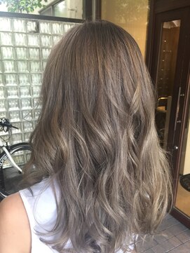 リエンス(RIENS) 【RIENS】アッシュグレーベージュ×松平達彦