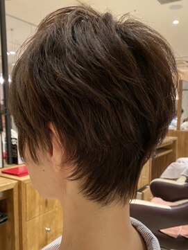 アース 三軒茶屋店(HAIR&MAKE EARTH) 襟足スッキリショート