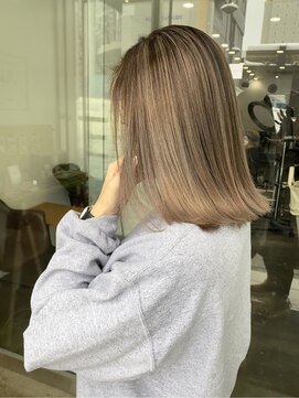 ワンスタイル(One style) 【2ブリーチ】バレイヤージュ＋髪質改善　ホワイトベージュ