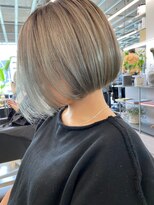 ネアー 新潟(NEER)&nbsp;似合わせカット/くびれヘア/デザインカラー[新潟駅]