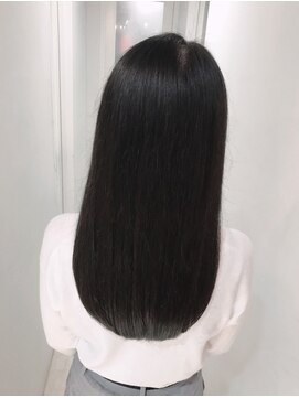 グランドライン(GRAND LINE) 《GRANDLINE友田千栄》髪質改善トリートメントでレイヤーロング