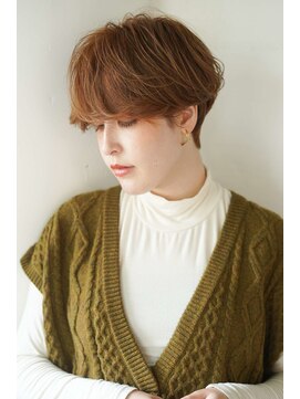 シェル 国分寺(shell) くびレイヤーエモージュグレージュカラーくびれショート/国分寺