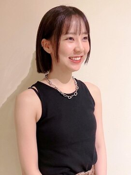 トップヘアー アヴェニュー 刈谷(TOPHAIR Avenue) 顔まわりデザイン、襟足ギリギリ、耳かけボブ20代/30代/40代
