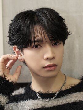 メイン(MENIN) 大人の韓国シースルーフェザー[相模大野/町田/眉カット/メンズ]