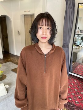 ヘアーアイスカルテット(HAIR ICI QUARTET) イヤリングカラー大人可愛い20代30代ウルフレイヤー
