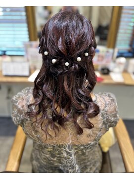 ゆるふわハーフアップ