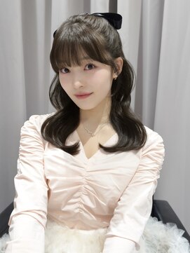 ループス(Roops) オリーブグレージュ×レイヤーカット×ヘアアレンジ