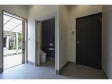 ラルスタイル(LALL style)の雰囲気（駐車場から店内まで段差がありません。）