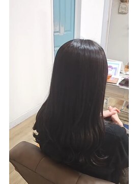 ヘアアトリエ ナイン(hair atelier nine) ヘッドスパ/チェリーレッド/ハイレイヤーウルフ/髪質改善/福島市