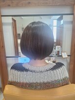 アドラーブル 松崎店(adorable) 丸みショートボブ