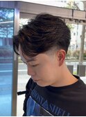 メンズショート刈り上げセンターパート/テーパーフェード