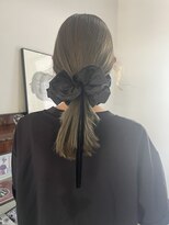 ヘアーアイストゥーレ(HAIR ICI TRE)&nbsp;オリーブベージュ　ブリーチなし　ロング　髪質改善　担当阿知波