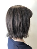 エターナルラッシュ(ETERNAL rush) 外ハネ切りっぱなしボブ