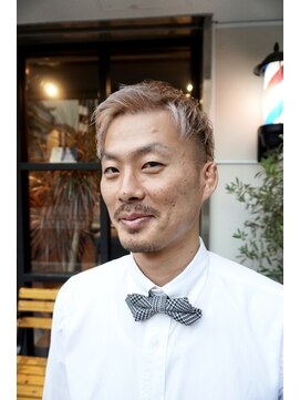 バーバー ヤマミチ(BARBER YAMAMICHI) ＜理容室＞ツーブロック　アップバンク　ハイトーン