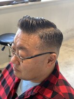 ハングアウト(Hangout)&nbsp;バーバースタイル/フェードカット/サイドパート/刈り上げ