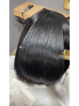 スリーク バイ ロイ 円町本店(sleek by roy) sleek式髪質改善トリートメント#ツヤ髪