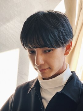 アットラブ バイ ベル(at'LAV by Belle) 黒髪ツーブロックマッシュ×カルマパーマ