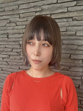 ハイバレーヘアーメゾン(HIGH VALLEY HAIRMAISON) ウルフボブバングカラーインナーカラーグレー切りっぱなしボブ