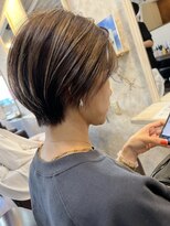 ヘアーエポック(hair epoque)&nbsp;くびレイヤーエモージュ斜めバング小顔愛されハイライトカラー