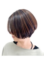 黄ぐまくん美容室 ショートボブ