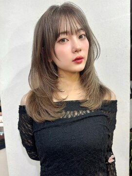 リコバイアフロート(riko by afloat) レイヤーカット/マロンベージュ