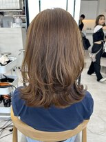 ビューナゴヤ 名駅(VIEW NAGOYA)&nbsp;レイヤーカット/外ハネレイヤー/くびれヘア/ミディアムレイヤー