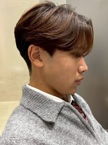 カルム(kalm)&nbsp;メンズセンターパートウルフセンターパートニュアンスパーマ襟足