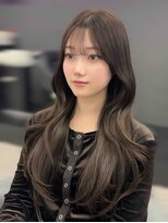 ラ ミュウ バイ ディーアンドティー(LA MIU by D&T)&nbsp;透明感オリーブベージュ×韓国巻き