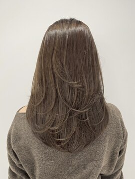 ムード(MOOD,) イメチェン/ピンクベージュ/アンブレラカラー/前髪/銀座駅