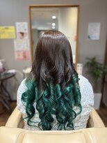 ルシードスタイル ナチュールトゥ(LUCIDO STYLE nature to)&nbsp;裾カラーグリーンで差がつくデザインカラー