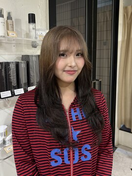 パール(PEAR+L) レイヤーカット × ルーツカラー