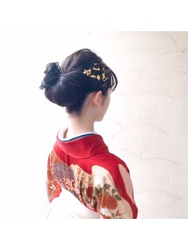 ラグ(rug) シニヨン