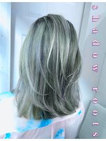 ウーロス(uros.) shadow roots