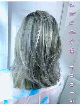 ウーロス(uros.) shadow roots