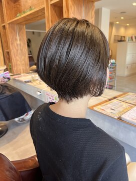 アドラーブル 駅南店(adorable) 20代30代40代小顔ハンサムショートアッシュブルーブラック