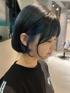 ロカリタフォーヘアー 河原町三条店(ROCAReTA FOR HAIR) ブルー×ブルー