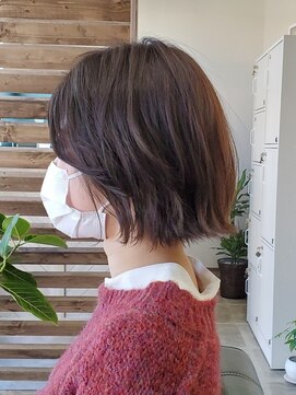 エルア 辻堂(LR.) 大人ハイライト/シークレットハイライト/抜け感ベージュショート