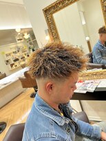 コワファースト  させぼ五番街店(COIFF1RST)&nbsp;フェード×ツイスト☆