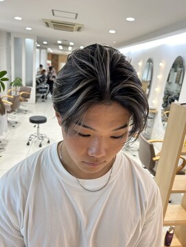 ヴァンメン ヴァンカウンシル 金山(VANMEN VAN COUNCIL) センターパート×ハイライト