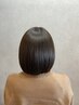 カラーでの髪のパサつきを抑え水分補給！カット+艶カラー