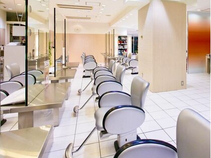 ビューティーサロン タナカ 新宿小田急ハルク店(Beauty Salon TANAKA)の写真