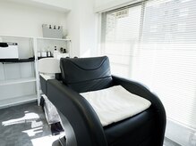 ルチア エミュ(LUCIA e'mu)の雰囲気(シャンプー台もゆったりと☆シャワーヘッドは髪に優しくrefaで。)