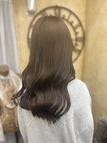 ユニーク(UniQ) bleachなしwcolor × olive beige