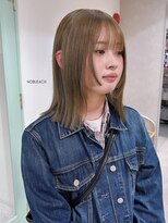 ムジャク(MUJAK)&nbsp;福岡　久留米　ステップカット　姫カット　オリーブベージュ