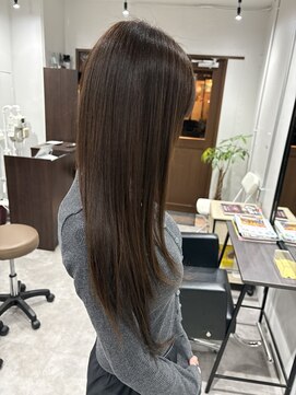 フィン(fin) ロングヘア