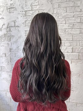 プライズ 池袋店(prize) グレージュ寒色系カラーニュアンスカラーロングヘア2165