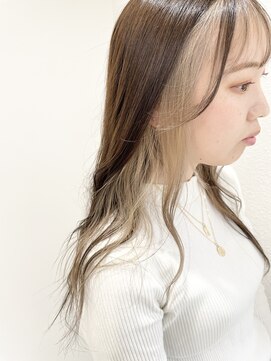 ラシク(racic) 【racic】フェイスフレーミングミルクティーベージュ