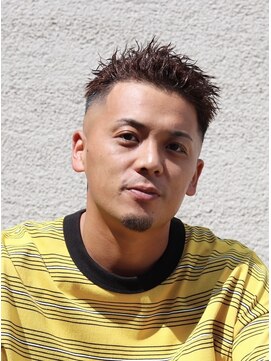 イルクリッパー 福生(ILL CRIPPER) ツイストパーマ